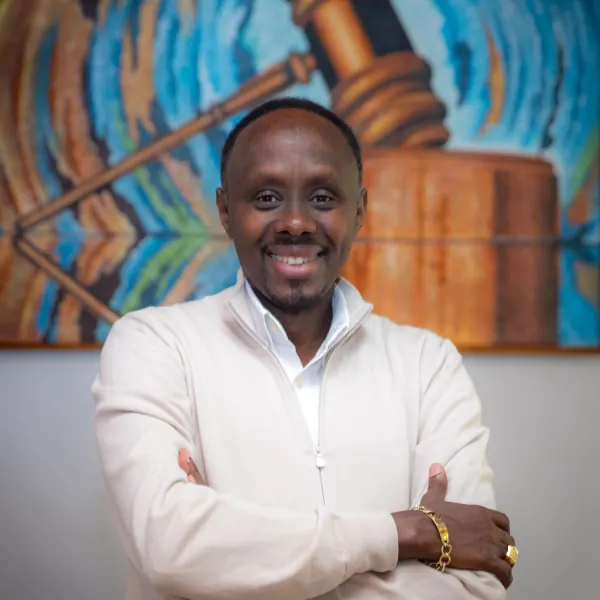 Me Andrews KANANGA